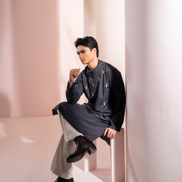 Faris | Zardozi Panjabi - Image 4