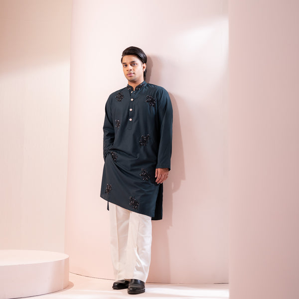 Gulraaz | Zardozi Panjabi - Image 4